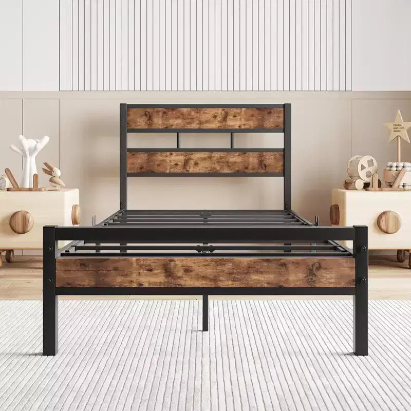 Struttura letto a piattaforma rustica industriale con testiera in legno, doghe in metallo, singolo/matrimoniale