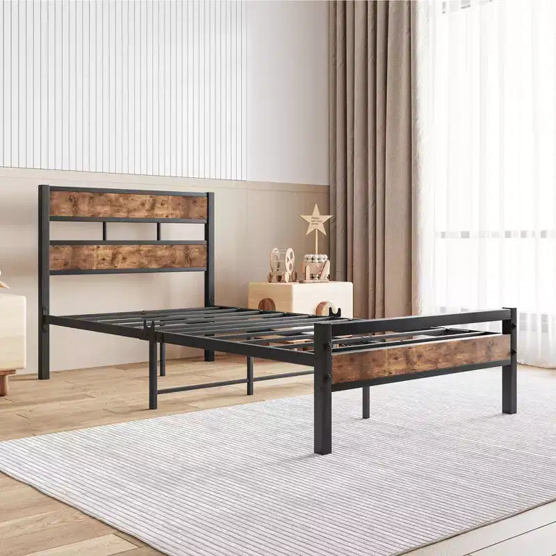 Struttura letto a piattaforma rustica industriale con testiera in legno, doghe in metallo, singolo/matrimoniale