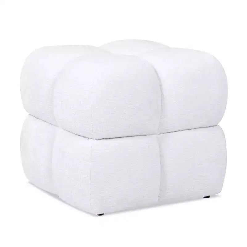 Pouf quadrato trapuntato in ciniglia, 1 posto