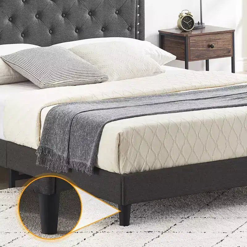 Letto imbottito con testiera trapuntata regolabile, una piazza e mezza/matrimoniale, nero/grigio