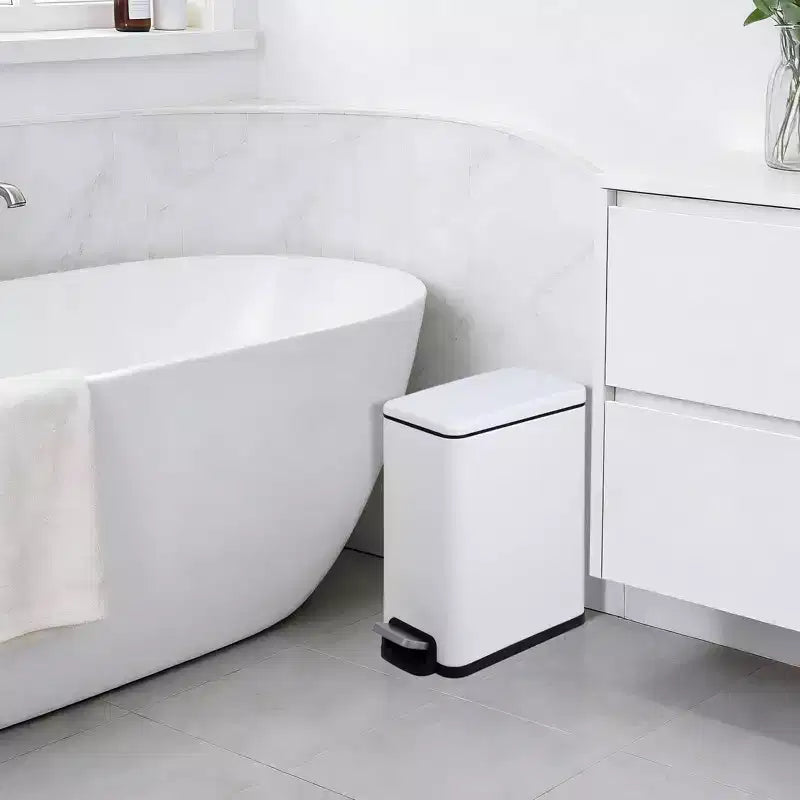 Pattumiera a Pedale in Acciaio Inossidabile con Coperchio a Chiusura Ammortizzata e Secchio Interno Rimovibile, 10L–55L